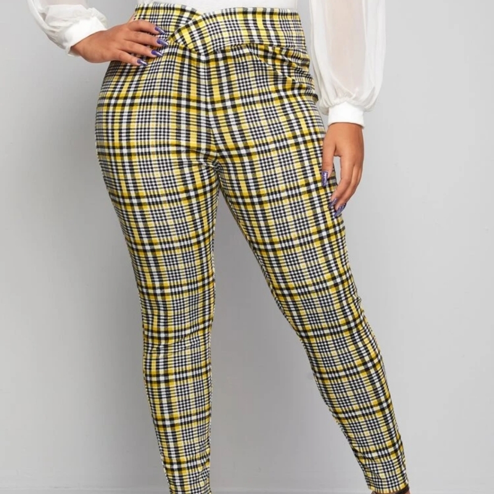 NWOT Asymmetrical waistband Tartan pants